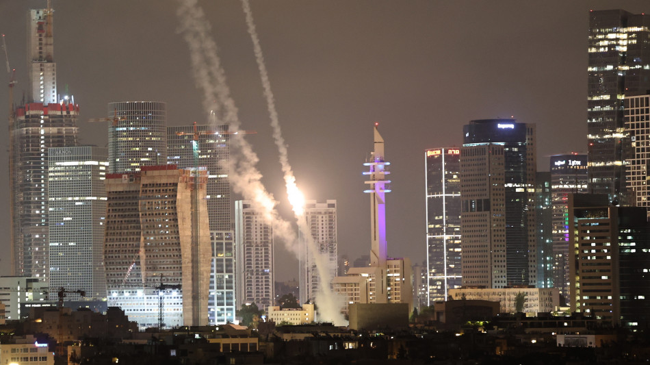 Idf, allarme finito, popolazione pu&ograve; lasciare i rifugi
