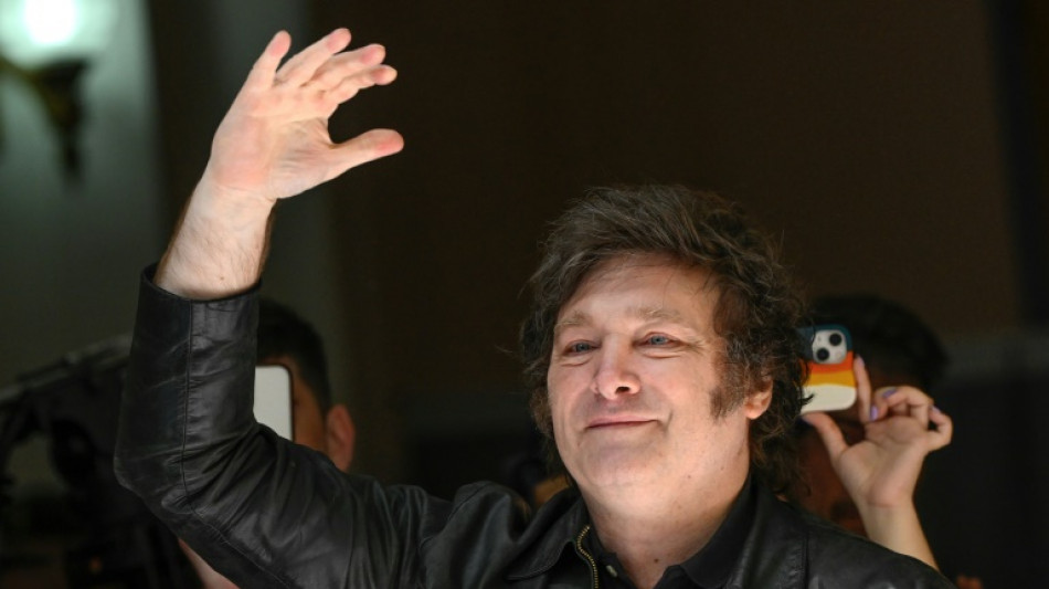Milei, o profeta da dolariza&ccedil;&atilde;o que rompeu com bipartidarismo na Argentina