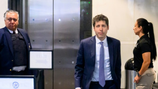 Proc&egrave;s OpenAI: Altman contraint d'admettre qu'il lui est "arriv&eacute; de ne pas dire la v&eacute;rit&eacute;"