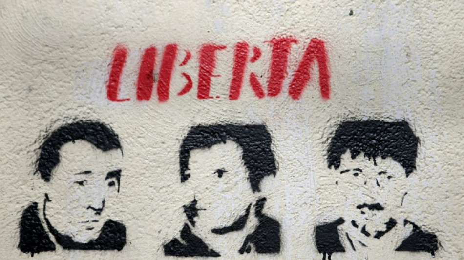 Disturbios, m&aacute;s de 100 heridos... &iquest;Qu&eacute; ocurre en la isla francesa de C&oacute;rcega?