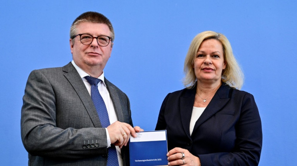 Faeser sieht in Rechtsextremismus weiter gr&ouml;&szlig;te Bedrohung der Demokratie