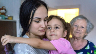 Separadas pelo conflito, m&atilde;e e filha russas se reencontram gra&ccedil;as a ucraniano