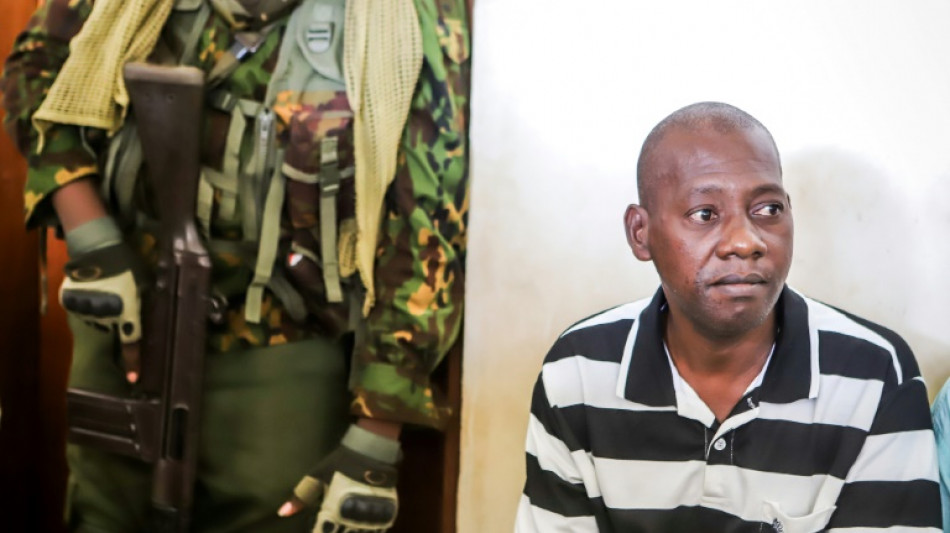 Juzgado por terrorismo el l&iacute;der de la secta en Kenia que incit&oacute; a ayunar a sus adeptos