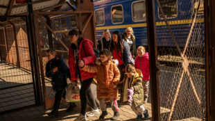 Polizeigewerkschaft fordert "Schutzzonen" f&uuml;r Kriegsfl&uuml;chtlinge an Bahnh&ouml;fen