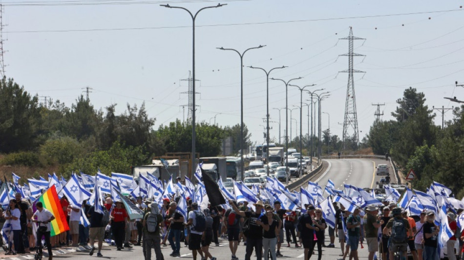 Novos protestos em Israel contra a reforma judicial ap&oacute;s vota&ccedil;&atilde;o no Parlamento