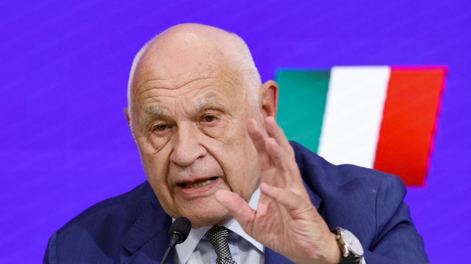 Nordio 'una porcheria diffondere notizie segrete,urge revisione'