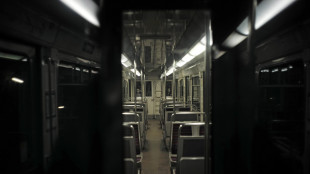 Ferite tre donne accoltellate nella metro di Parigi, aggressore in fuga