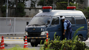 Auto su un gruppo di bambini a Osaka, un uomo arrestato