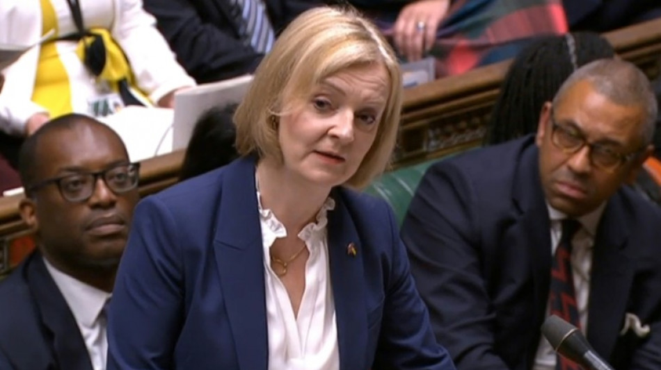 Nueva primera ministra brit&aacute;nica descarta m&aacute;s impuestos a las energ&eacute;ticas para ayudar a las familias