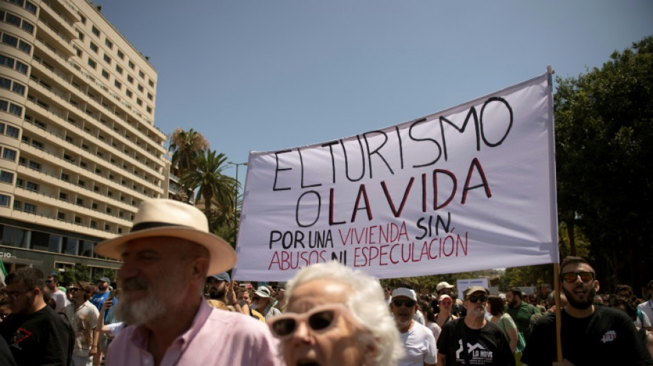 Nuevas protestas en Espa&ntilde;a contra el turismo masivo y el encarecimiento de la vivienda