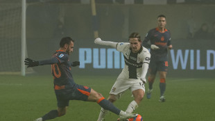 Calcio: l'Inter perde Calhanoglu, sar&agrave; out per 20 giorni