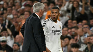 Real Madrid pode 'resolver bem' a aus&ecirc;ncia de Mbapp&eacute;, diz Ancelotti