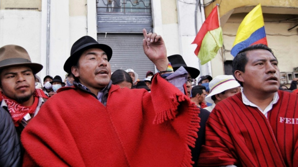 En Equateur, Leonidas Iza, l'indig&egrave;ne au poncho rouge qui d&eacute;fie le gouvernement