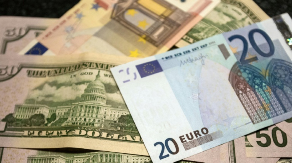 Apr&egrave;s la parit&eacute; avec l'euro, le dollar pr&ecirc;t &agrave; aller plus loin