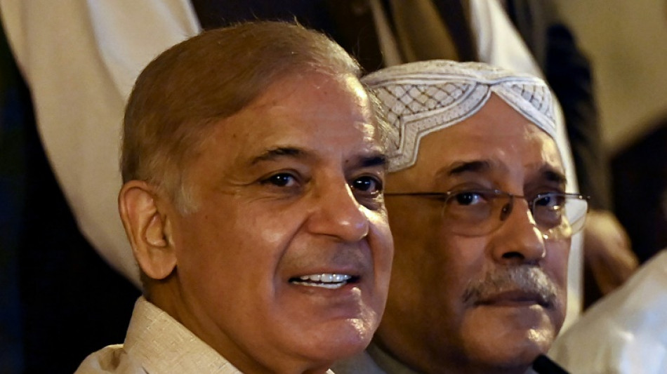 Shehbaz Sharif nomme un gouvernement domin&eacute; par les deux principaux partis pakistanais