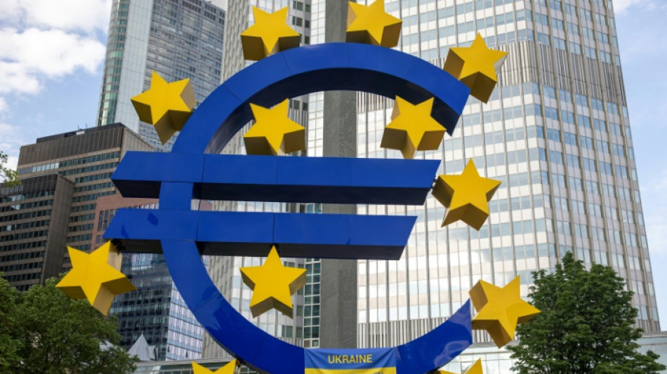 Eurokurs f&auml;llt kurzzeitig unter einen Dollar