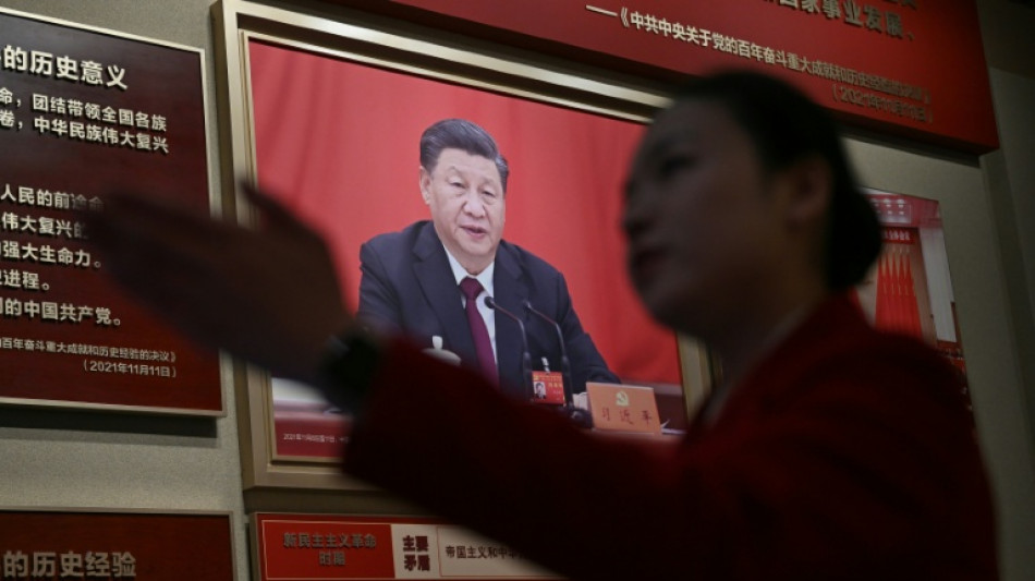 Peking stimmt f&uuml;r Entlassung von drei Gener&auml;len aus wichtigem Beratungsgremium