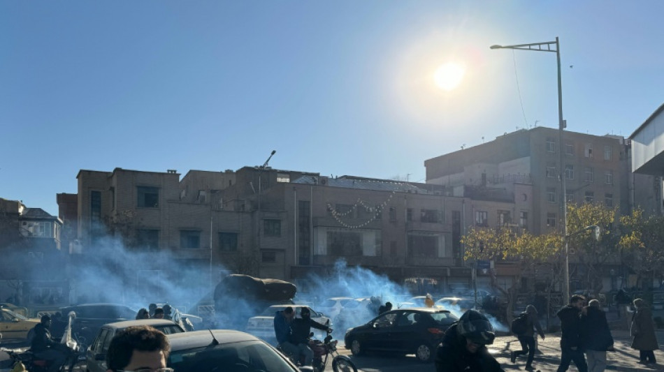 Iran government building attacked as top prosecutor responds to protests