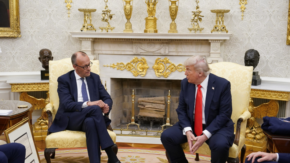 Merz a Trump, serve maggiore pressione sulla Russia