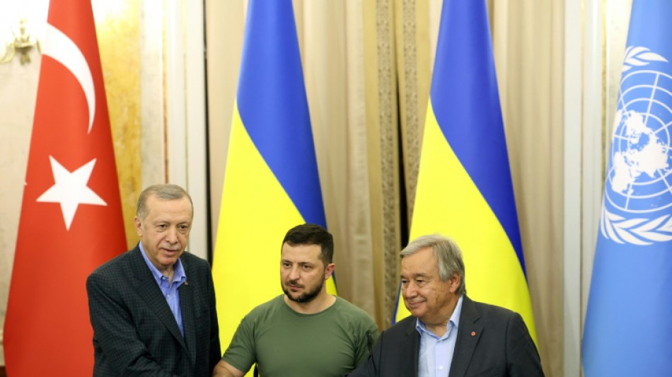 Jefe de la ONU contin&uacute;a en Odesa su visita a Ucrania
