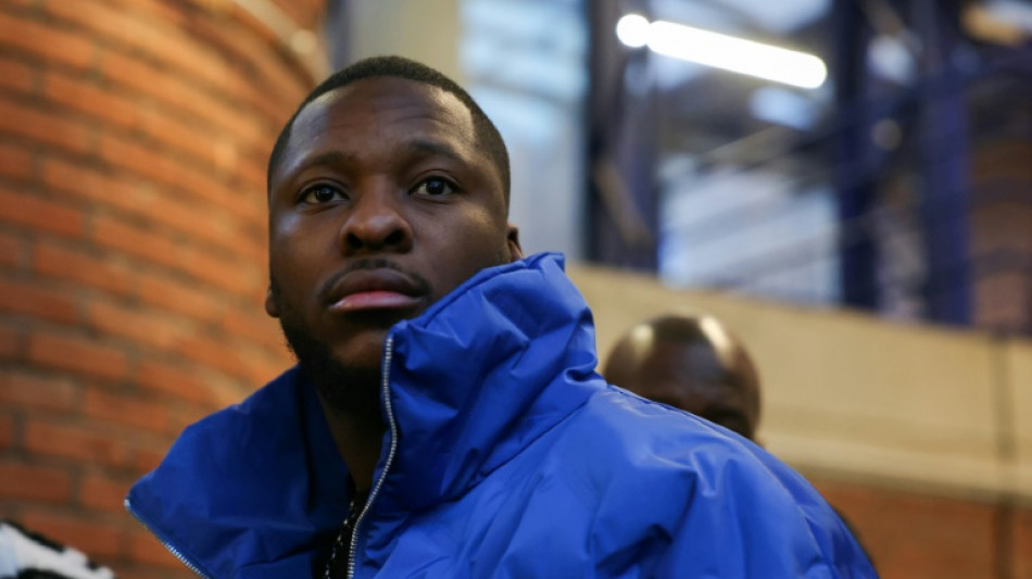 Affaire Th&eacute;o: trois accus&eacute;s dans un proc&egrave;s &eacute;rig&eacute; en symbole des violences polici&egrave;res