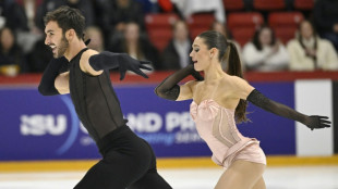 Patinage: Cizeron et Fournier Beaudry p&eacute;nalis&eacute;s mais en t&ecirc;te au Grand Prix de Finlande