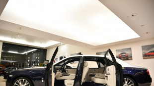 Ventes record de voitures Rolls-Royce, loin de la crise du co&ucirc;t de la vie