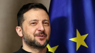 Zelensky, 'Kiev non riconoscer&agrave; accordi presi senza l'Ucraina'
