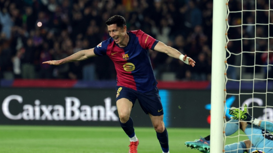 Barça vence Osasuna (3-0) em jogo adiado e assume liderança isolada do Espanhol