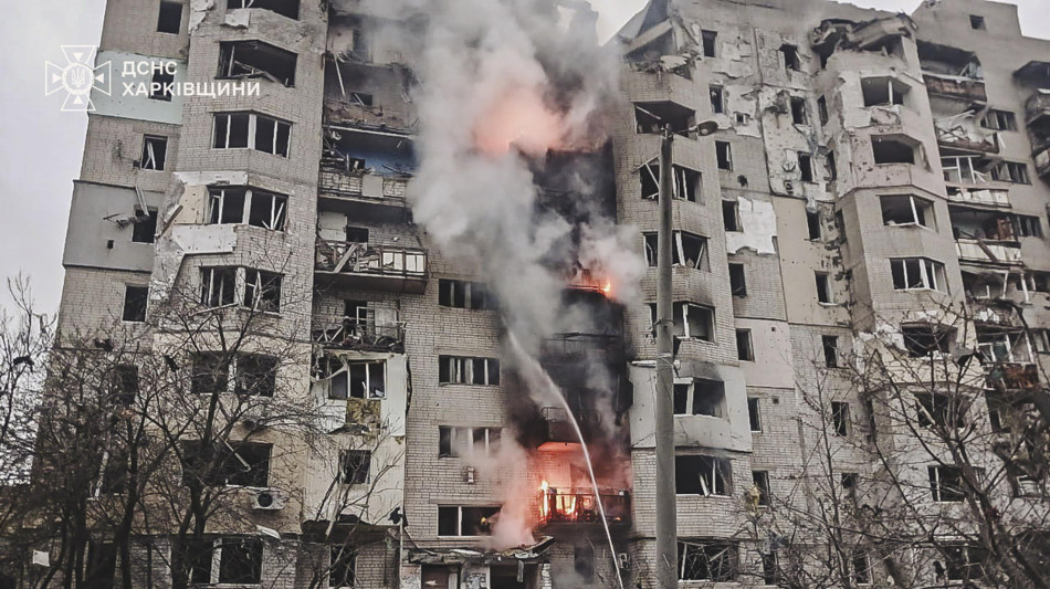 Media, 100mila soldati e 13mila civili ucraini uccisi