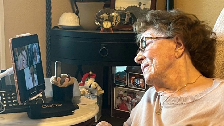 Dos mujeres de la Resistencia francesa reunidas 80 años después de la II Guerra Mundial