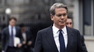 Bessent, 'il costo della benzina caler&agrave; quando l'Iran riaprir&agrave; Hormuz'