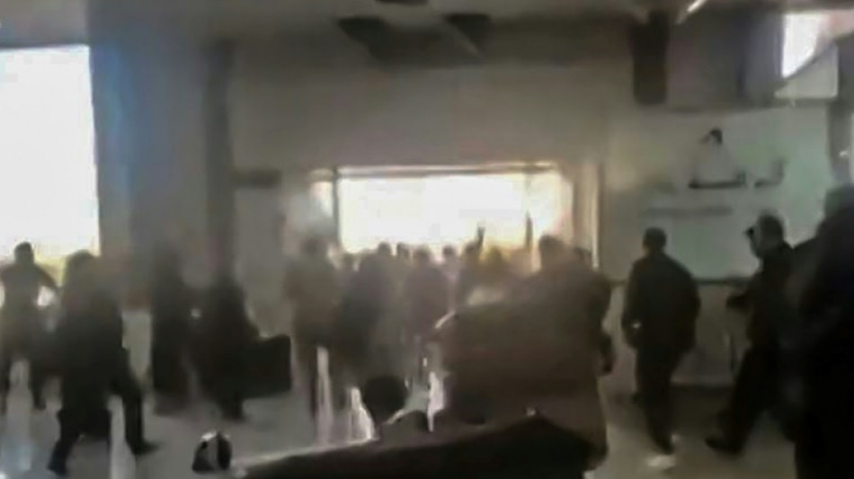Israel bombardeia aeroporto e 'alvos militares' huthis no I&ecirc;men