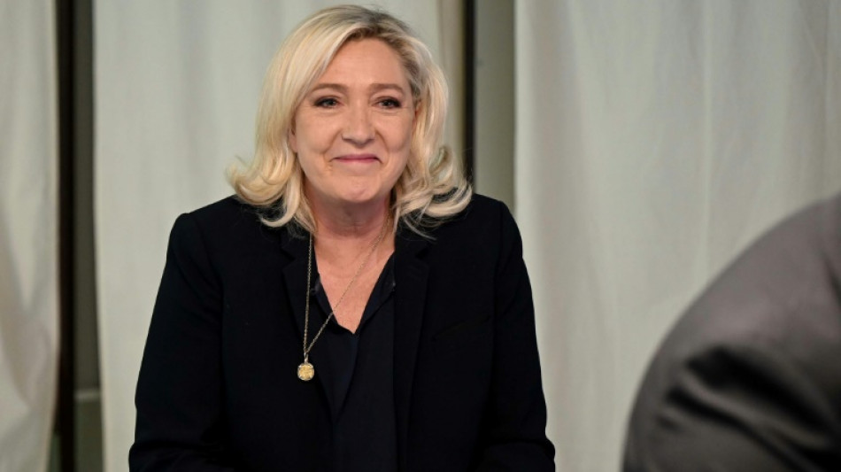 Parlamentswahl in Frankreich: Le Pen erfreut &uuml;ber "st&auml;rkste Fraktion" seit jeher