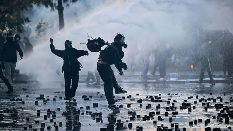 Primer ministro de Albania se niega a dimitir y las protestas entran en su sexto d&iacute;a