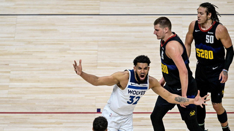 Playoff Nba: semifinali, Denver e Indiana recuperano la parit&agrave;