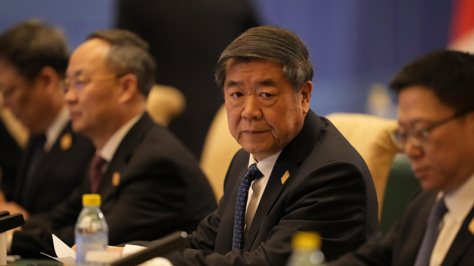 Cina, 'gli Usa devono essere pronti a rimuovere i dazi'