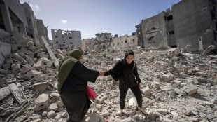 'Chorar &eacute; in&uacute;til': palestinos que retornam a Khan Yunis constatam a destrui&ccedil;&atilde;o