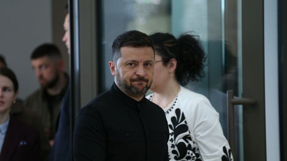 Zelensky, Turchia e Usa mediatori nei colloqui con i russi