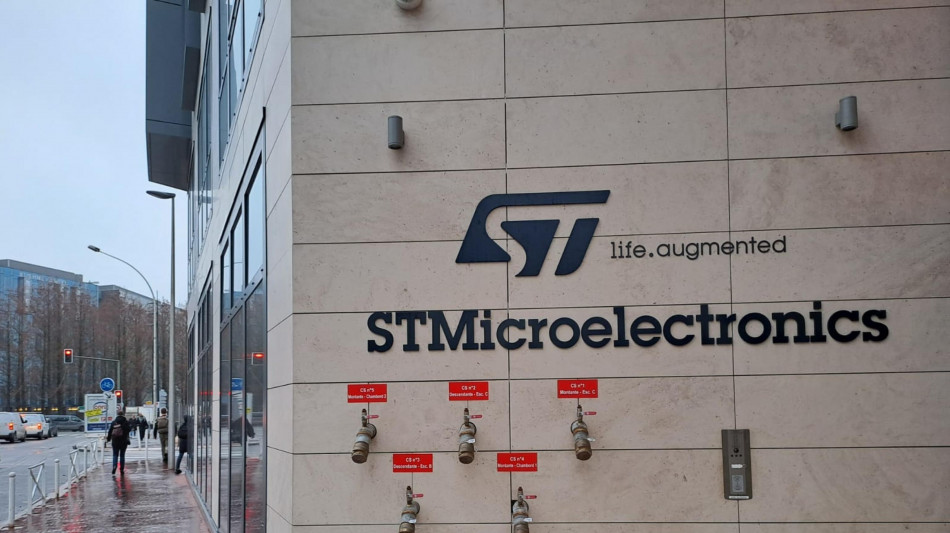 Crolla l'utile di Stm, nel 2025 a 180 milioni di dollari