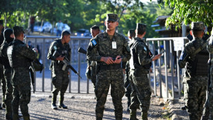 Los militares garantizarán el traspaso de poder en Honduras, dice un mando oficial