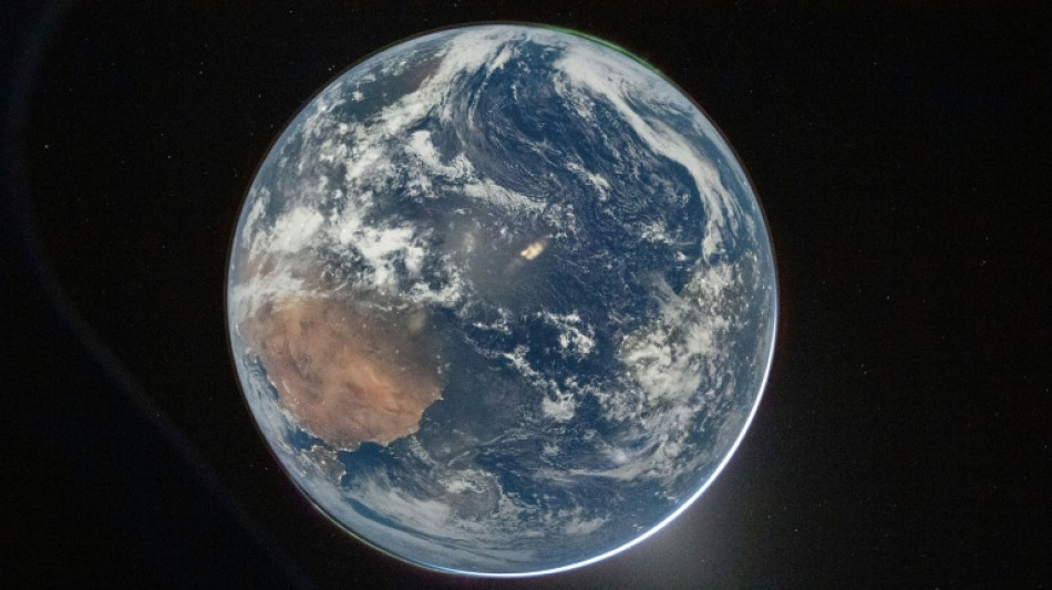 "Wundersch&ouml;ner Anblick": Artemis-Crew hat H&auml;lfte der Strecke zum Mond zur&uuml;ckgelegt