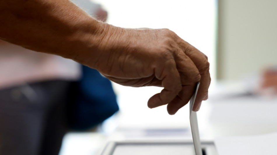 Oberbürgermeisterwahl in Kiel: Kandidaten von CDU/FDP und Grünen in Stichwahl