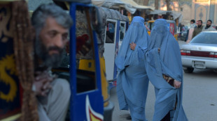 Afghanistan: le chef supr&ecirc;me ordonne aux femmes de porter la burqa en public