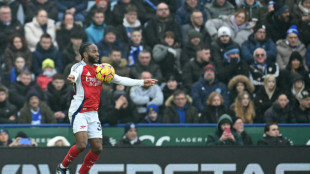 Raheem Sterling jugar&aacute; en el Feyenoord hasta final de temporada