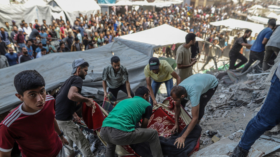 Idf, indagine in corso su spari vicino a sito aiuti a Gaza