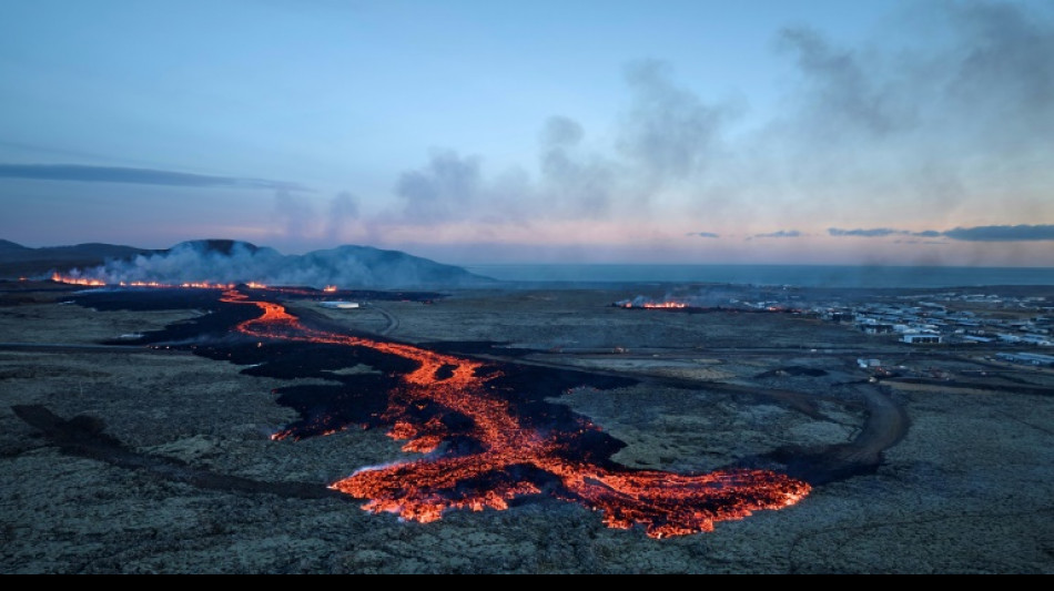 Islande: l'éruption volcanique s'est calmée, selon la protection civile