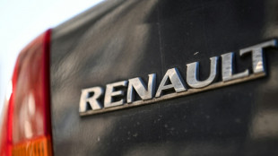 Renault: les salari&eacute;s fran&ccedil;ais dans l'incertitude apr&egrave;s la suspension des activit&eacute;s en Russie