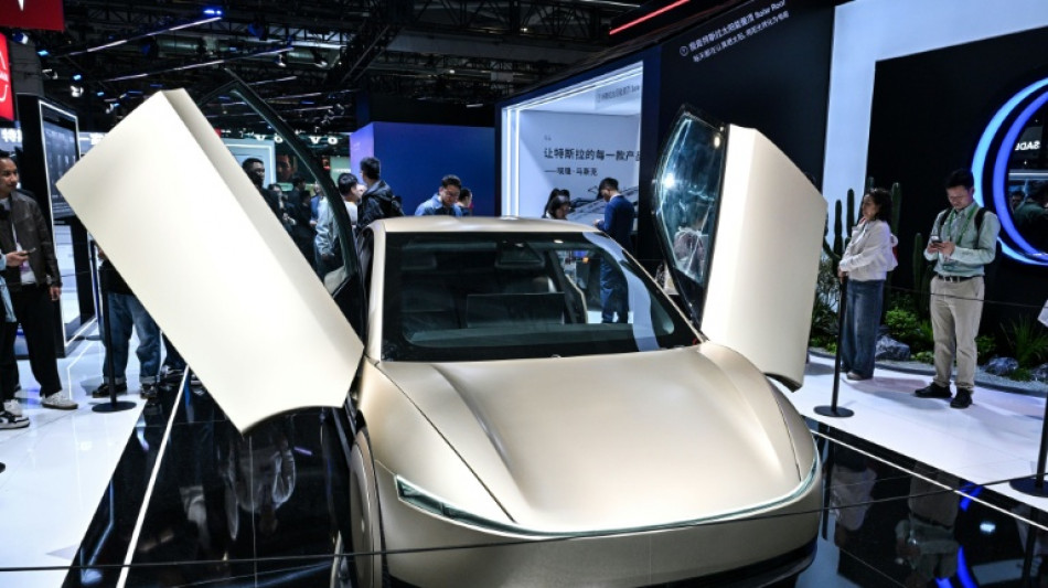 Tesla attendu au tournant sur le d&eacute;ploiement des v&eacute;hicules autonomes, entre autres