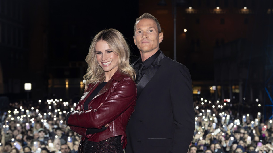 Al via 'Tim Battiti Live Spring', conduce Michelle Hunziker con Alvin